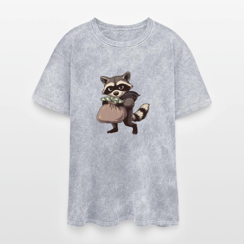 Sneaky Raccoon Heist