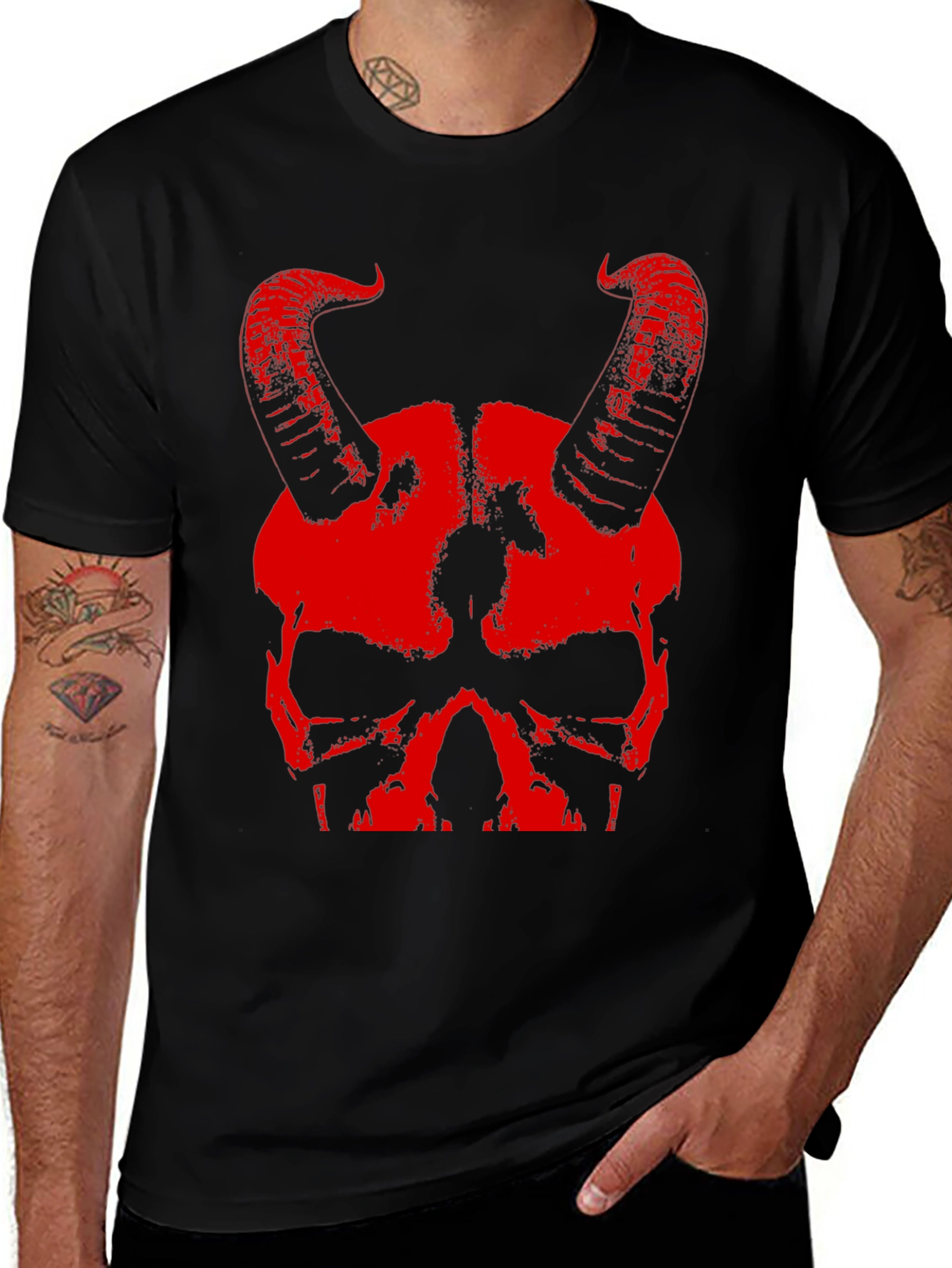 Skull & Horns Graphic T-Shirt - Devilish Design