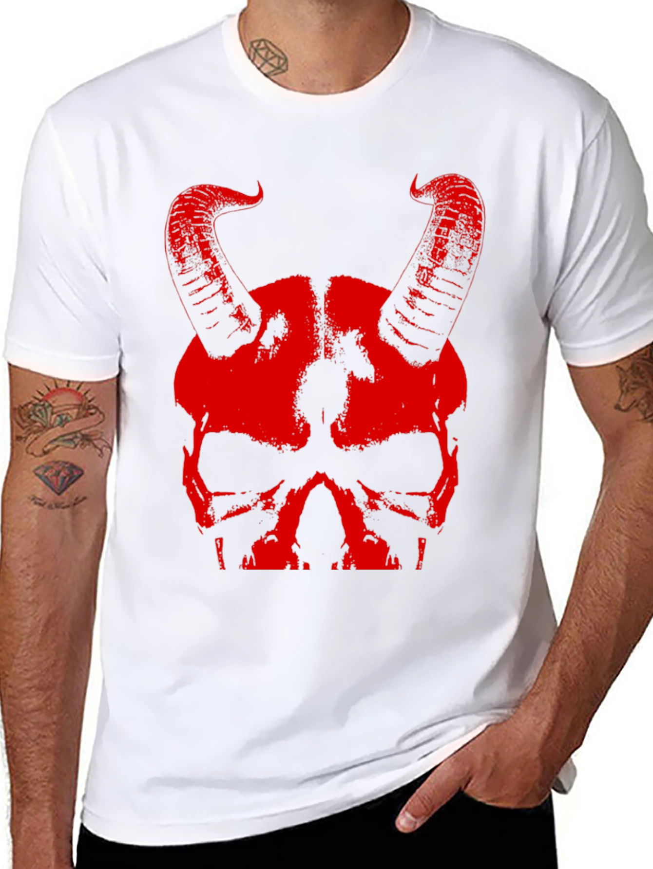 Skull & Horns Graphic T-Shirt - Devilish Design