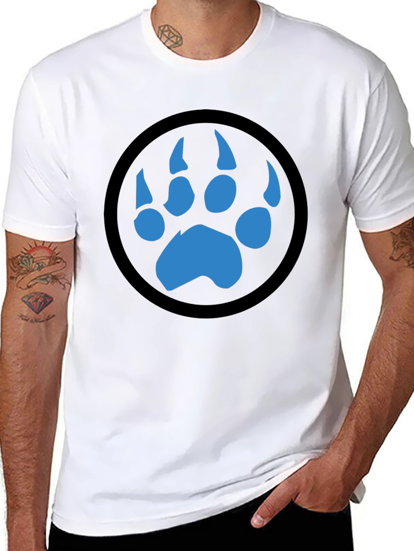 Bear Paw Print Graphic T-Shirt - Black