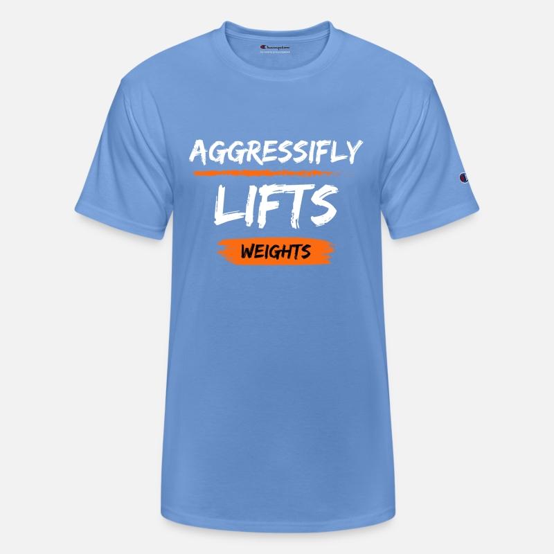 aggressifly lifts weights