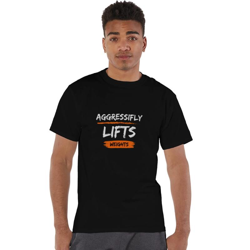 aggressifly lifts weights