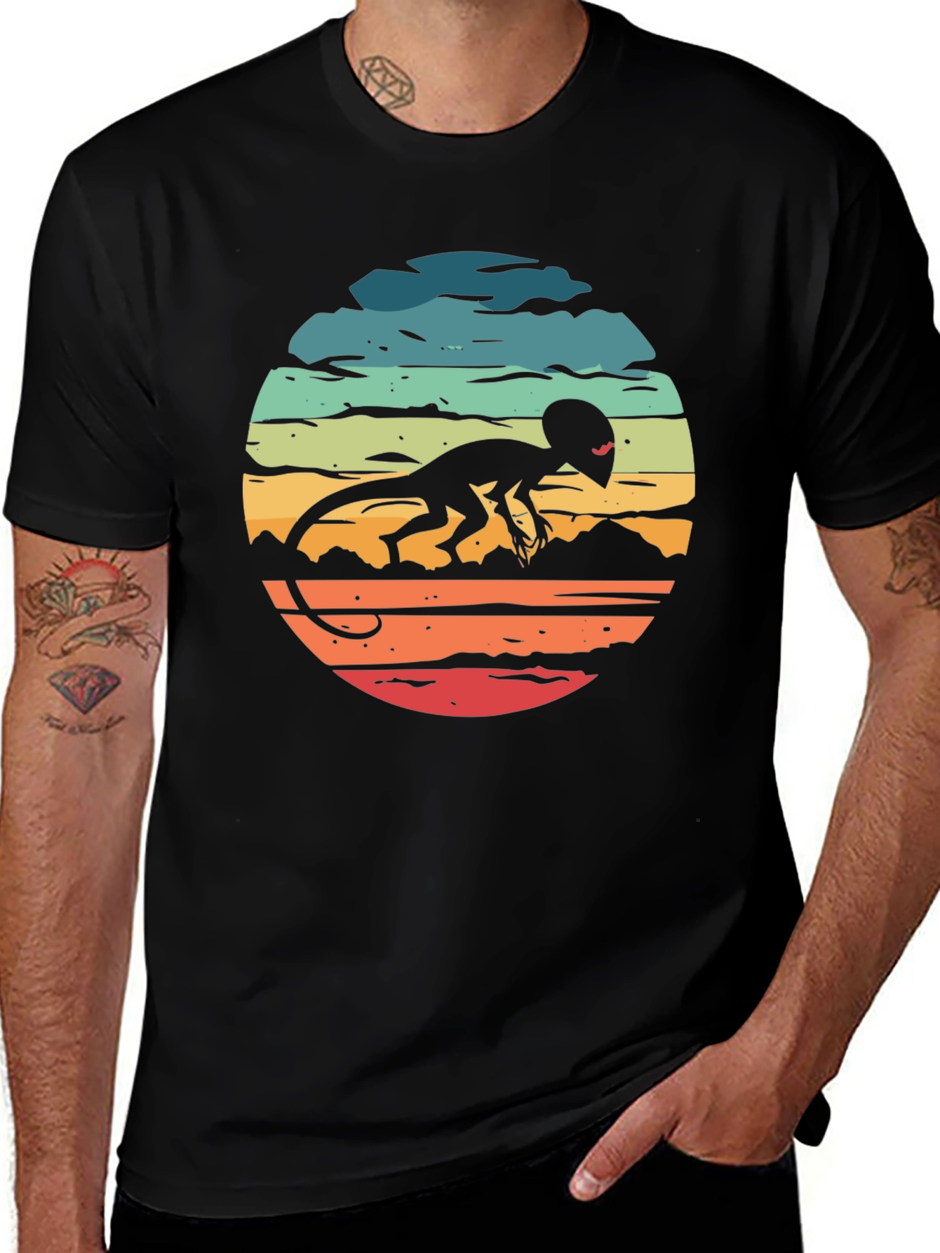 Retro Alien Lizard Sunset Black T-Shirt