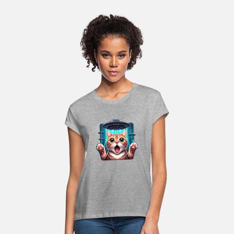Funny Scared Cat With UFO Alien Attack 3D Effect