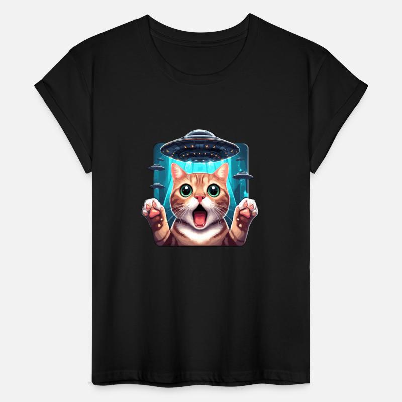 Funny Scared Cat With UFO Alien Attack 3D Effect