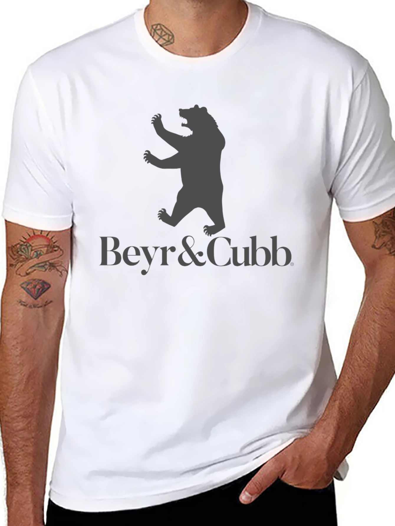 Beyer & Cubb Bear Graphic T-Shirt - Black