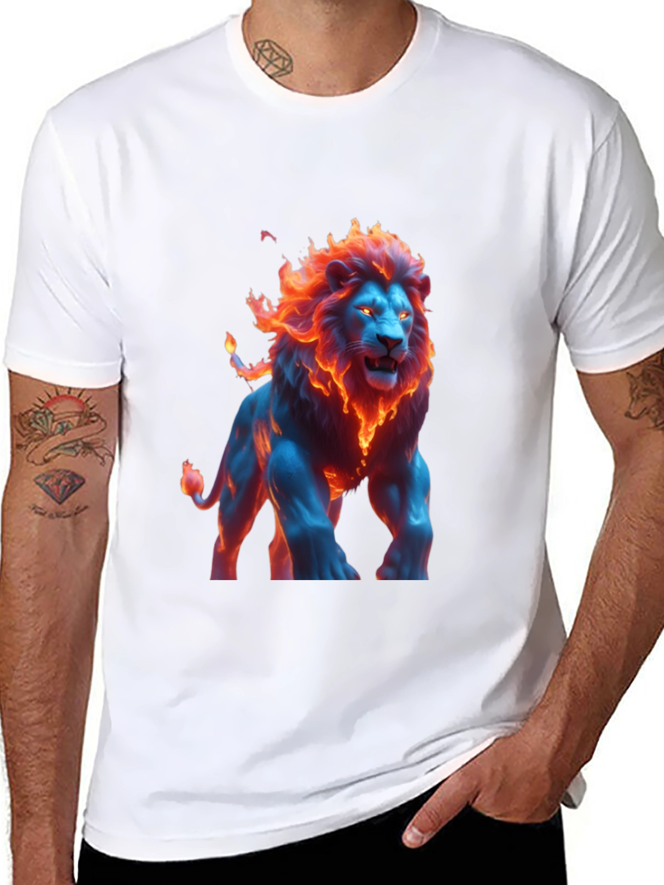 Fiery Lion Graphic Tee - Bold Black T-Shirt