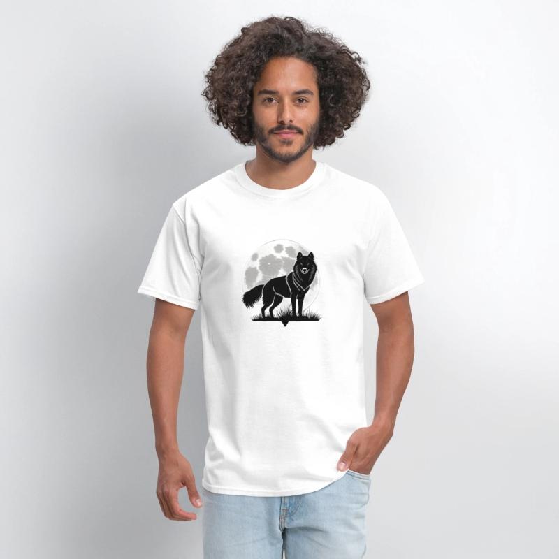 Wolf howling at the moon graphic t-shirt
