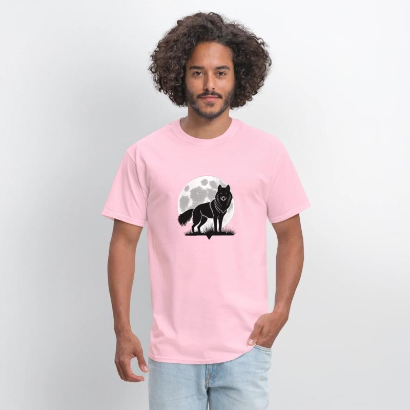 Wolf howling at the moon graphic t-shirt